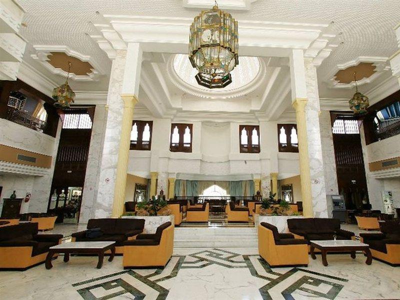 Hotel Joya Paradise &