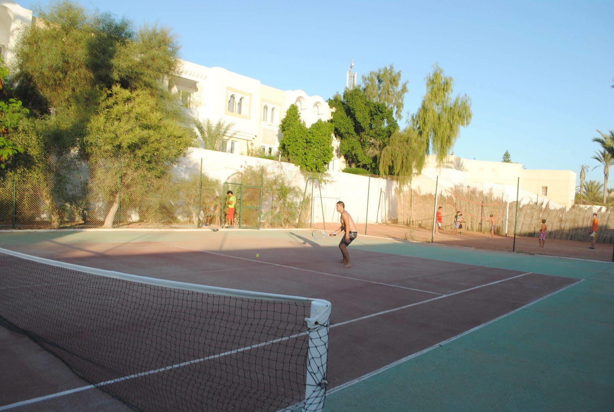 Joya Paradise & Hotel 4*