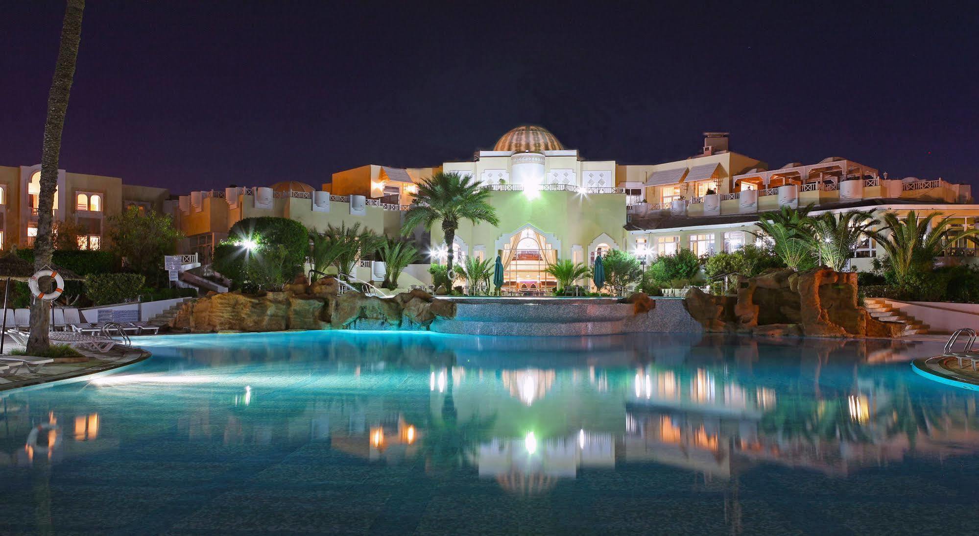 Joya Paradise & 4*